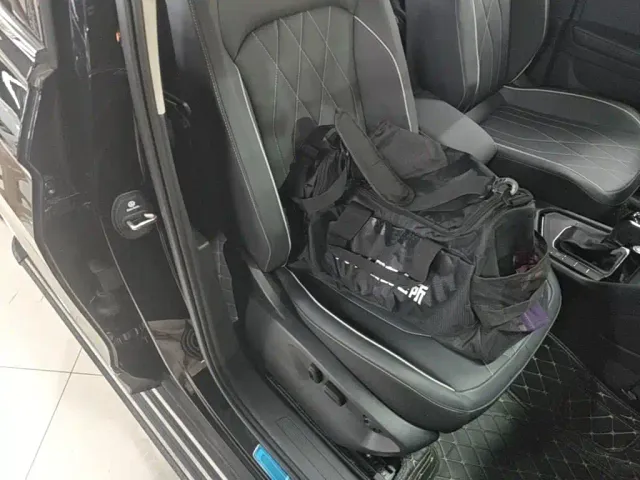 Volkswagen Tiguan L — Фото автомобиля 24