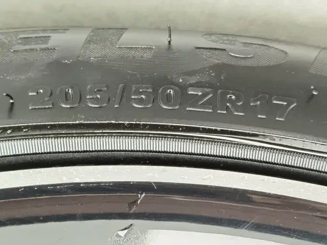 Geely Binrui — Фото автомобиля 24