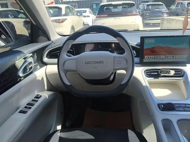 Geely Starry Wish — Фото автомобиля 10