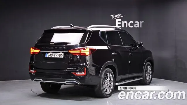 KG_Mobility_Ssangyong Rexton Rexton Arena Дизель 2.2 4WD — Фото автомобиля 2
