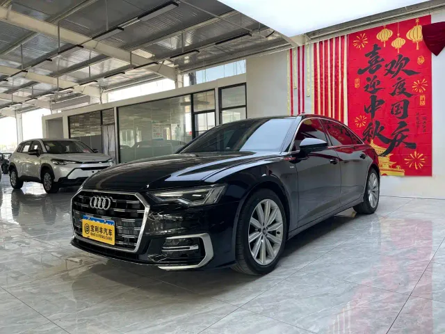 Фотография автомобиля — Audi A6L