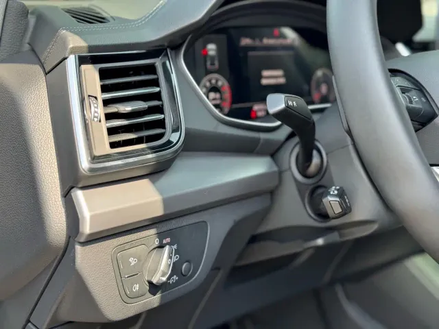 Audi Q5L — Фото автомобиля 21