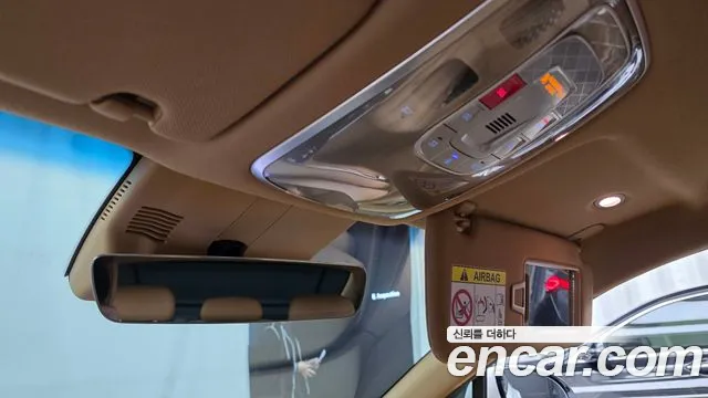 Genesis G80 Бензин 2.5 турбо AWD — Фото автомобиля 3