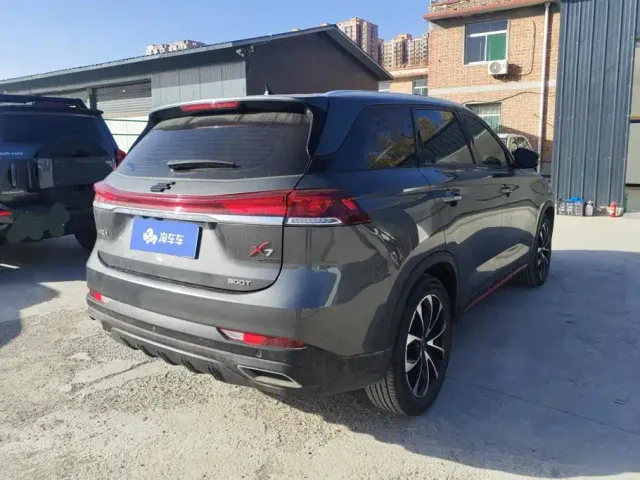 Changan X7 Plus — Фото автомобиля 3