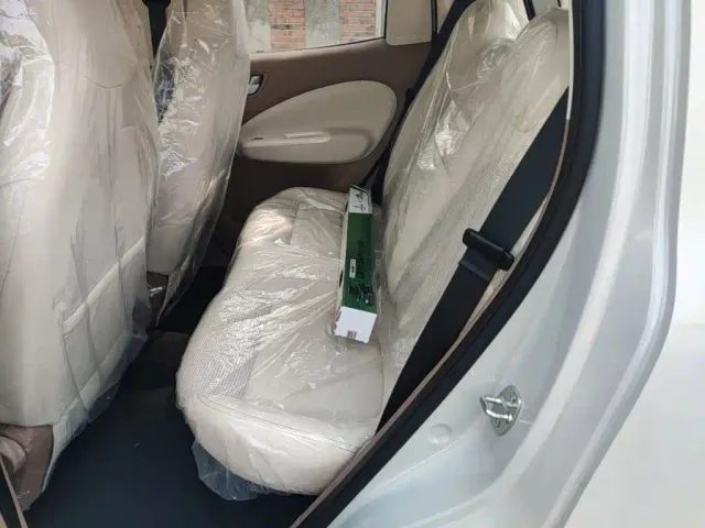 Wuling Hongguang Mini EV — Фото автомобиля 16