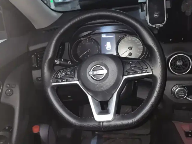 Nissan X-Trail — Фото автомобиля 15