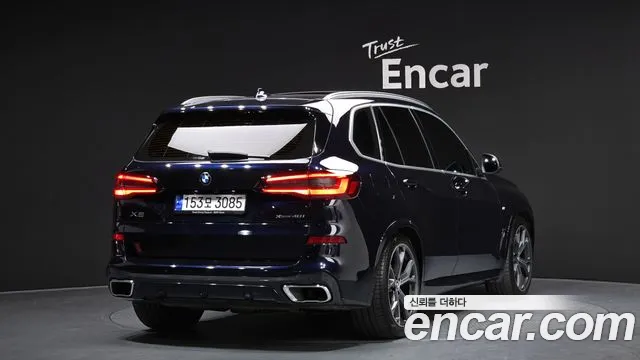 BMW X5 xDrive 40i M Sport — Фото автомобиля 2