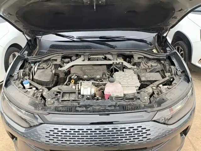 Leapmotor Leapmotor C11 2023 Range Extender 180 Comfort Edition — Фото автомобиля 19