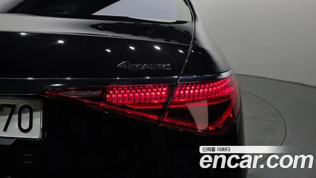 Mercedes-Benz S-Class — Фото автомобиля 21