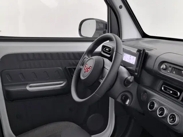 Wuling Zhiguang NEV — Фото автомобиля 22