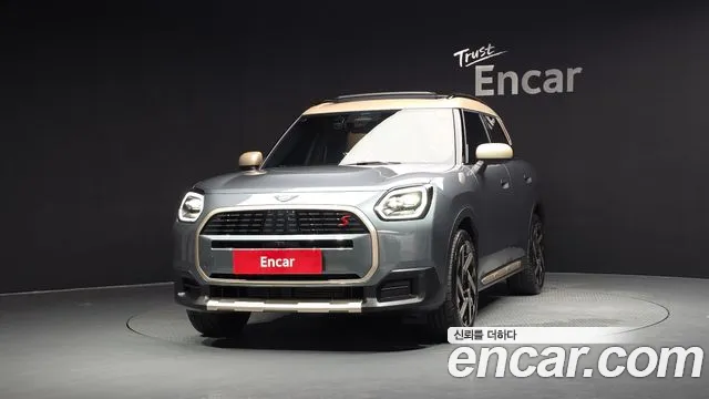 Mini Countryman — Фото автомобиля 3