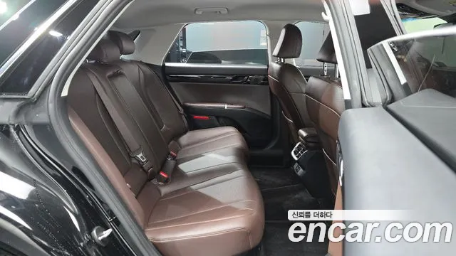 Hyundai Grandeur GN7 — Фото автомобиля 17