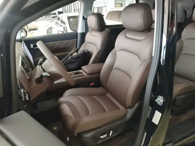 Wuling Starlight 730 — Фото автомобиля 14