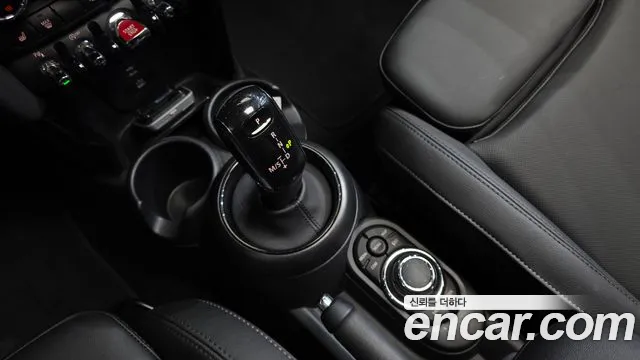 MINI Cooper — Фото автомобиля 12