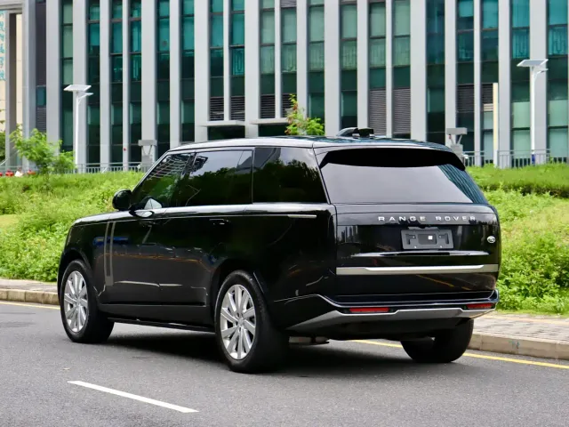 Land Rover Range Rover — Фото автомобиля 6