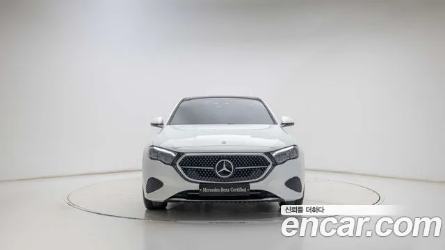 Mercedes-Benz E-Class W214 — Фото автомобиля 3