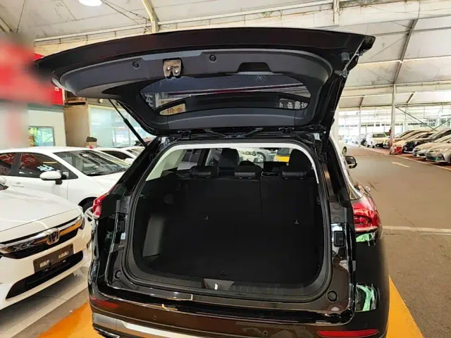 Haval H6 — Фото автомобиля 14