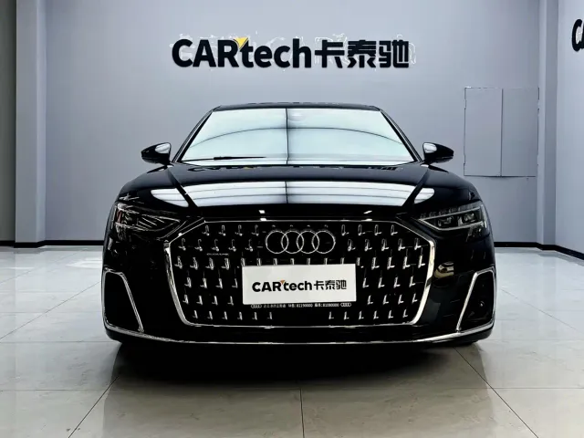 Audi A8 — Фото автомобиля 2
