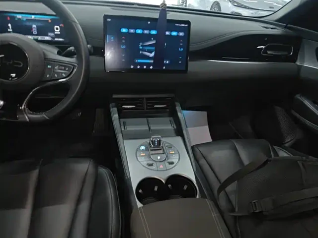 BYD Seal 06 — Фото автомобиля 13