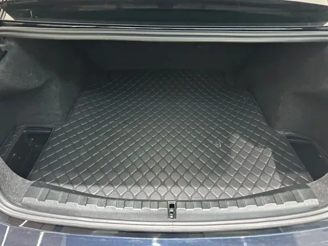 BMW 3 Series — Фото автомобиля 15
