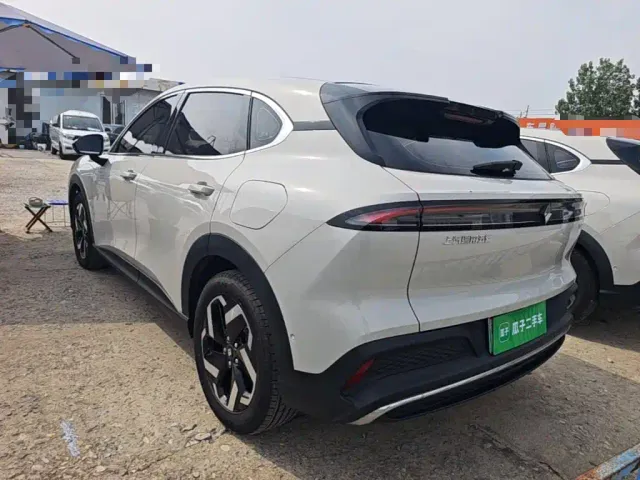 Baojun Yunhai — Фото автомобиля 4