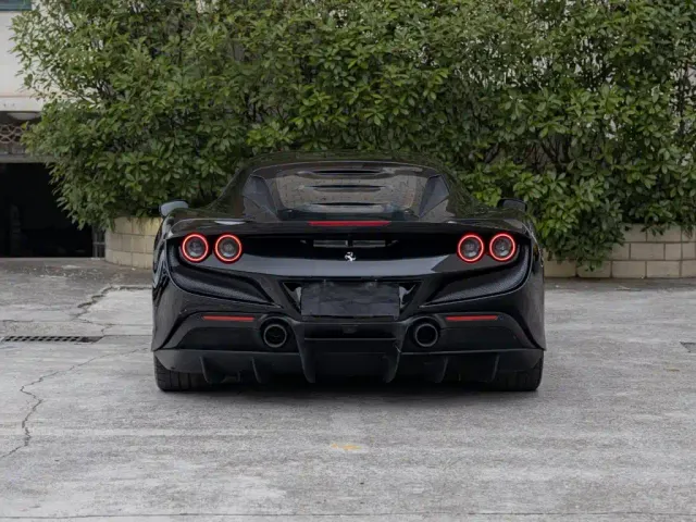 Ferrari F8 — Фото автомобиля 5