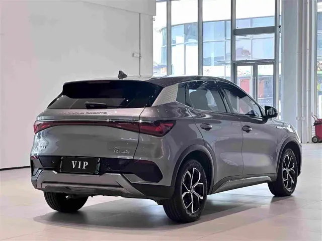 BYD Yuan PLUS — Фото автомобиля 9