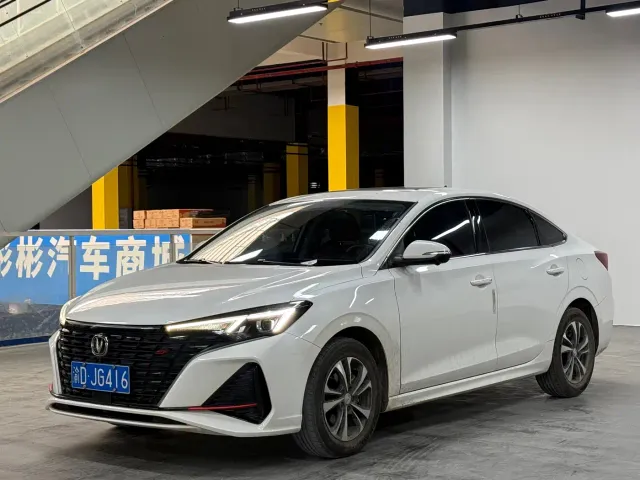 Фотография автомобиля — Changan Eado