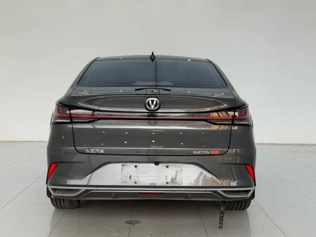 Changan Raeton Plus — Фото автомобиля 12