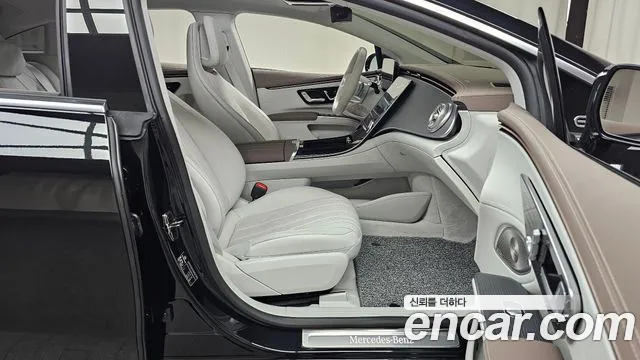 Mercedes-Benz EQS — Фото автомобиля 10
