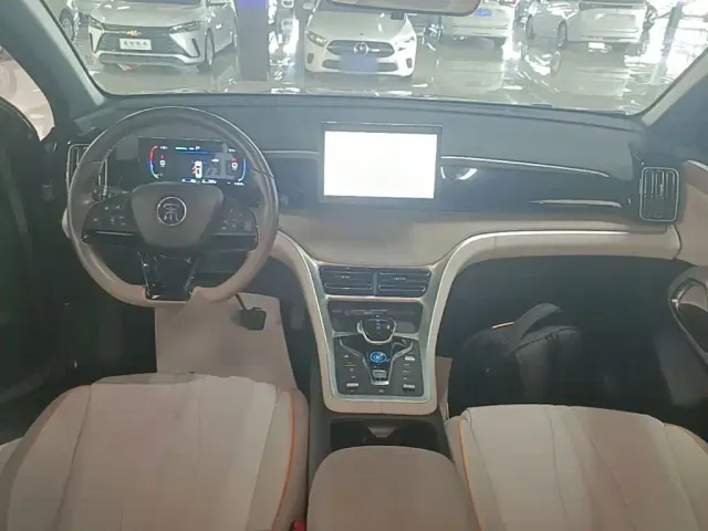 BYD Song Pro — Фото автомобиля 9