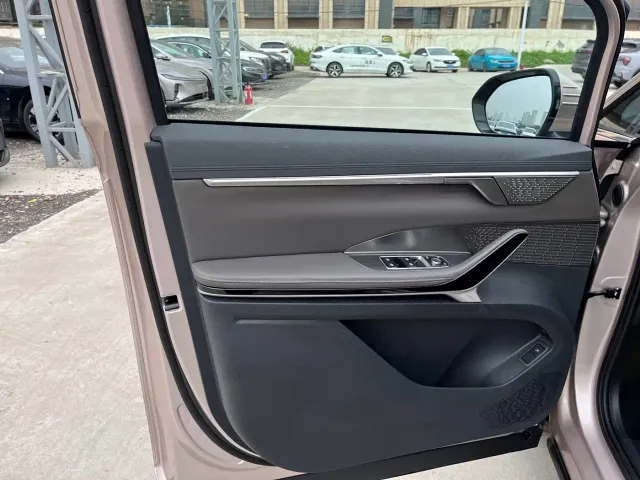 Maxus G70 — Фото автомобиля 18