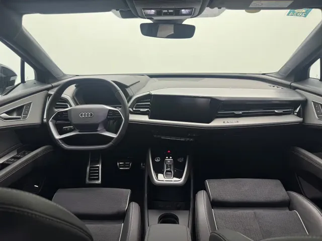 Audi Q5 e-tron — Фото автомобиля 24