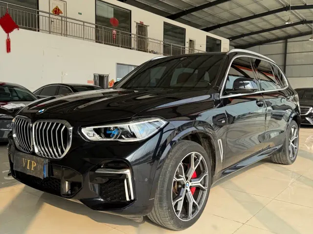 BMW X5 — Фото автомобиля 3