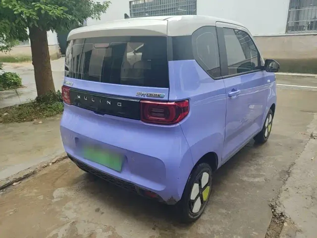 Wuling Hongguang Mini EV — Фото автомобиля 6