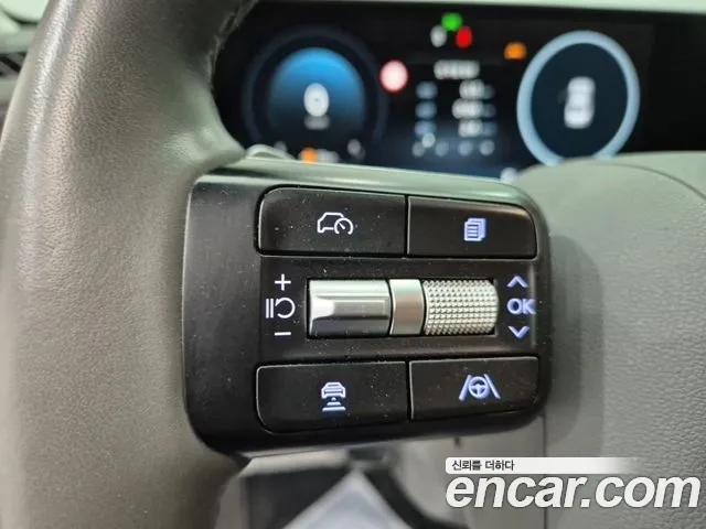 Hyundai Grandeur Grandeur (GN7) 2.5 Бензин 2WD — Фото автомобиля 15