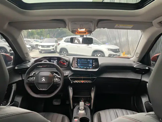 Peugeot 2008 — Фото автомобиля 22