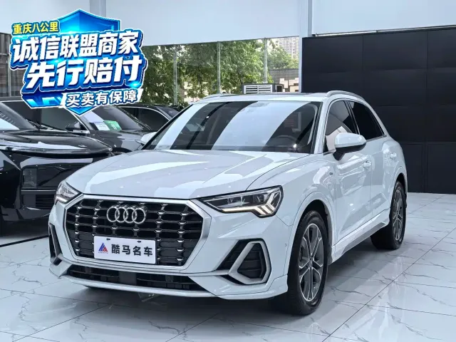Фотография автомобиля — Audi Q3