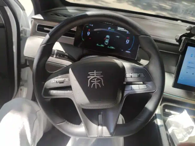 BYD Qin PLUS — Фото автомобиля 15