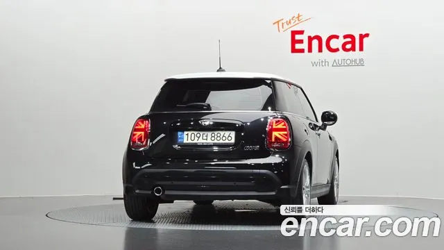 MINI Cooper — Фото автомобиля 4