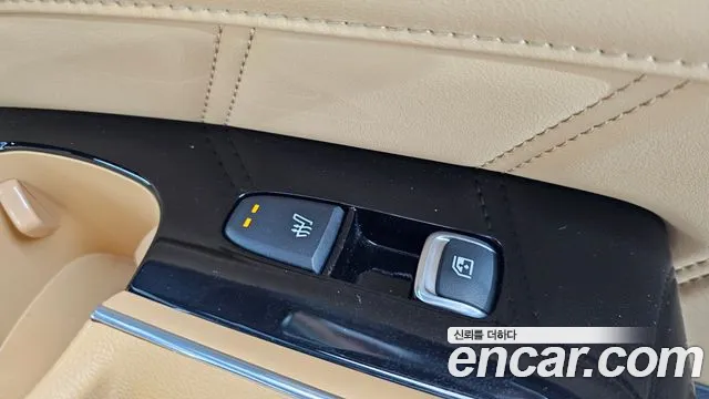 Kia Sorento Sorento 4-е поколение Дизель 2.2 2WD — Фото автомобиля 17