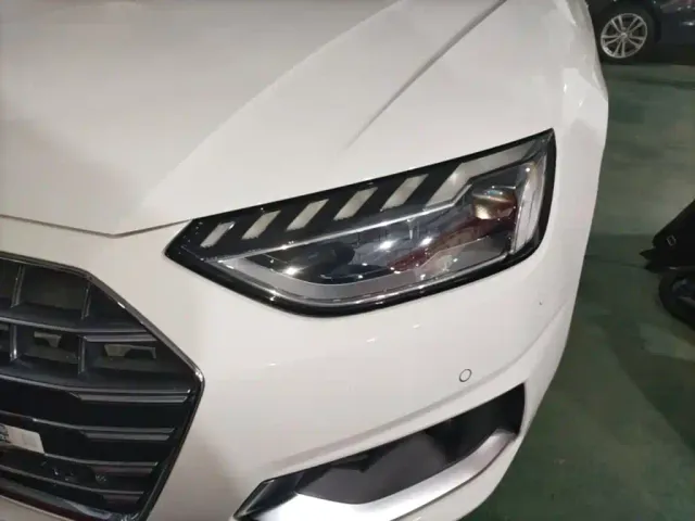 Audi A4L — Фото автомобиля 17