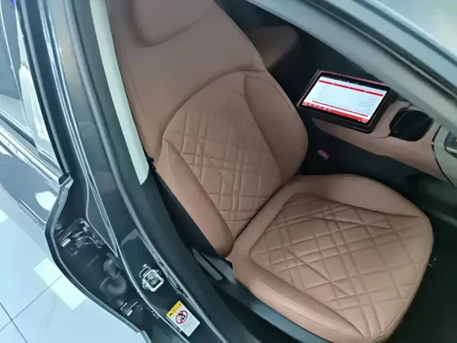 Changan Eado — Фото автомобиля 24