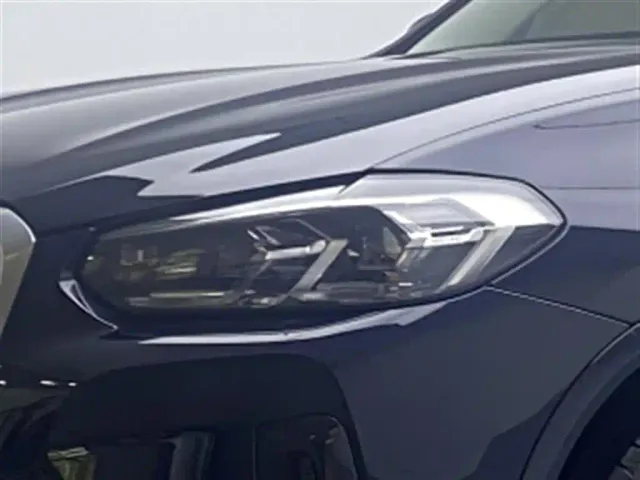 BMW iX3 — Фото автомобиля 17