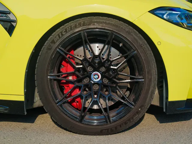 BMW M4 — Фото автомобиля 18