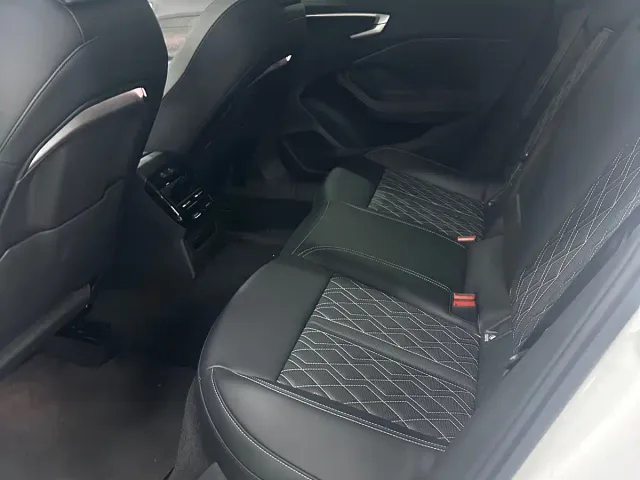 Audi A5L — Фото автомобиля 6