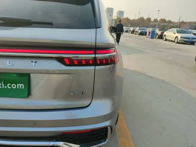 Geely Xingyue L — Фото автомобиля 23