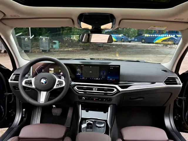 BMW 3 Series — Фото автомобиля 10