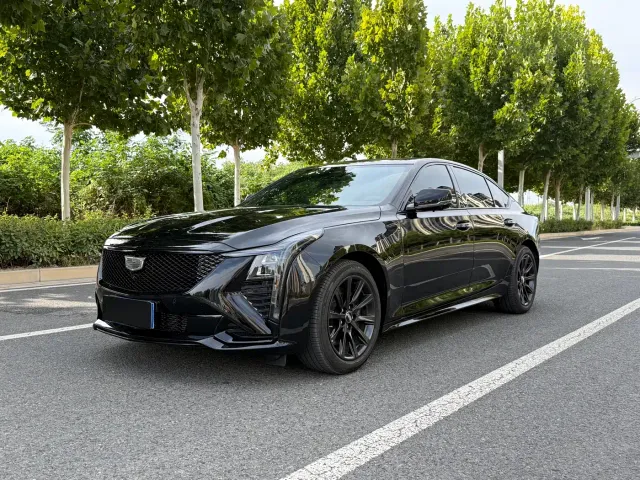 Cadillac CT5 — Фото автомобиля 3