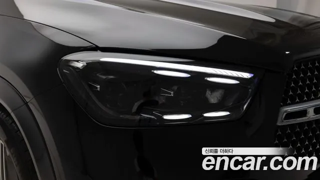 Mercedes-Benz GLE-Class — Фото автомобиля 12